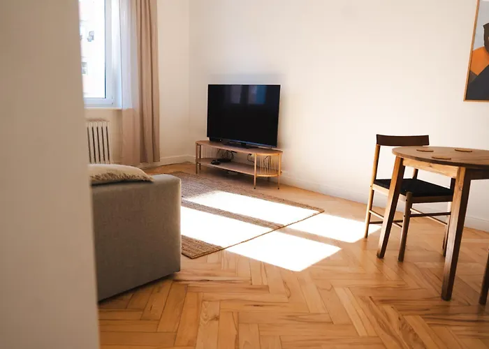 Modern Spot