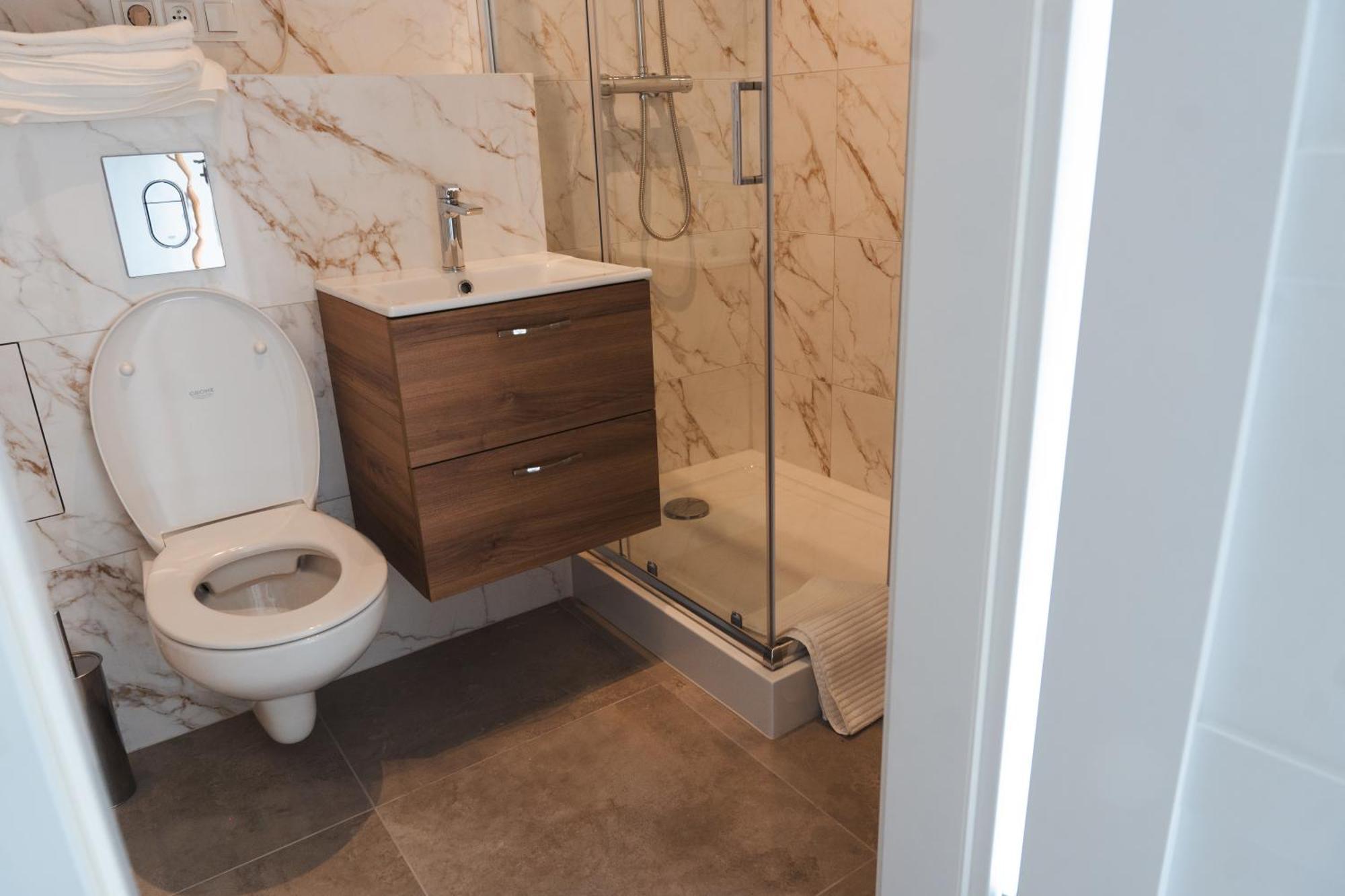 Modern Spot